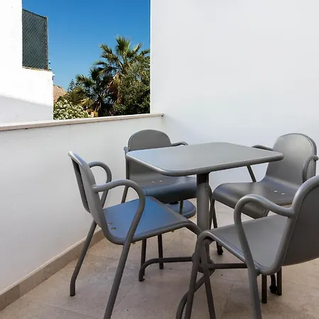 Gaivota Apartment *